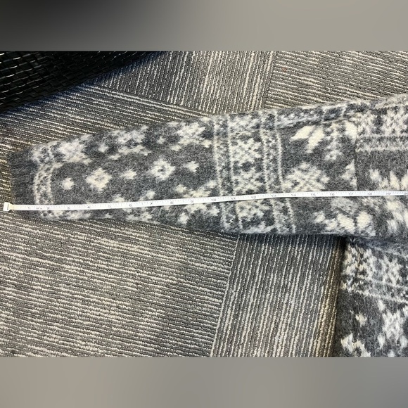 Vintage Woolrich Fair Isle Sweater, Size M - Picture 8 of 10